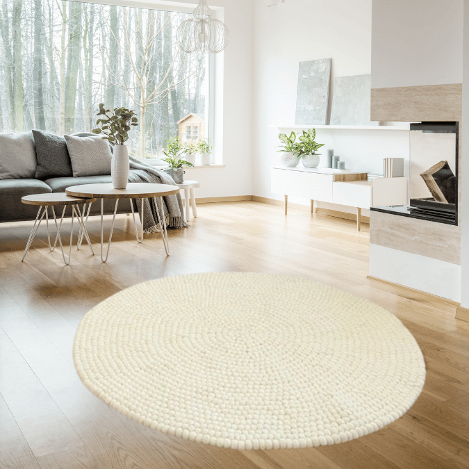 Gundri –White Ball Rug in 100% New Zealand Wool