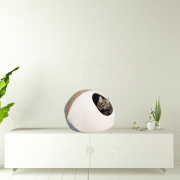 Cat House with Dual Tone Round Design – 100% NZ Wool