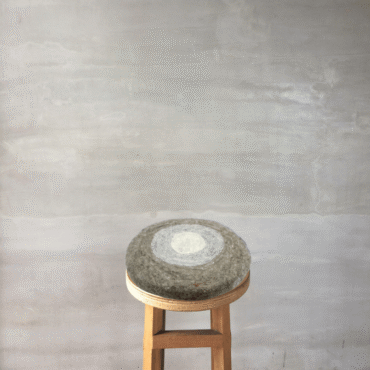 Dual Tone 100% New Zealand Wool Round Chair Pad